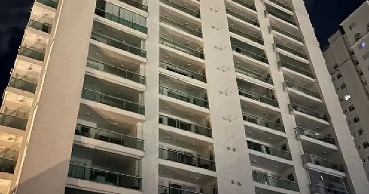 Homem de 45 anos é acusado de invadir apartamento de vizinha em São José