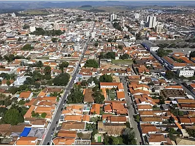 Imagem aérea da cidade de Caçapava.