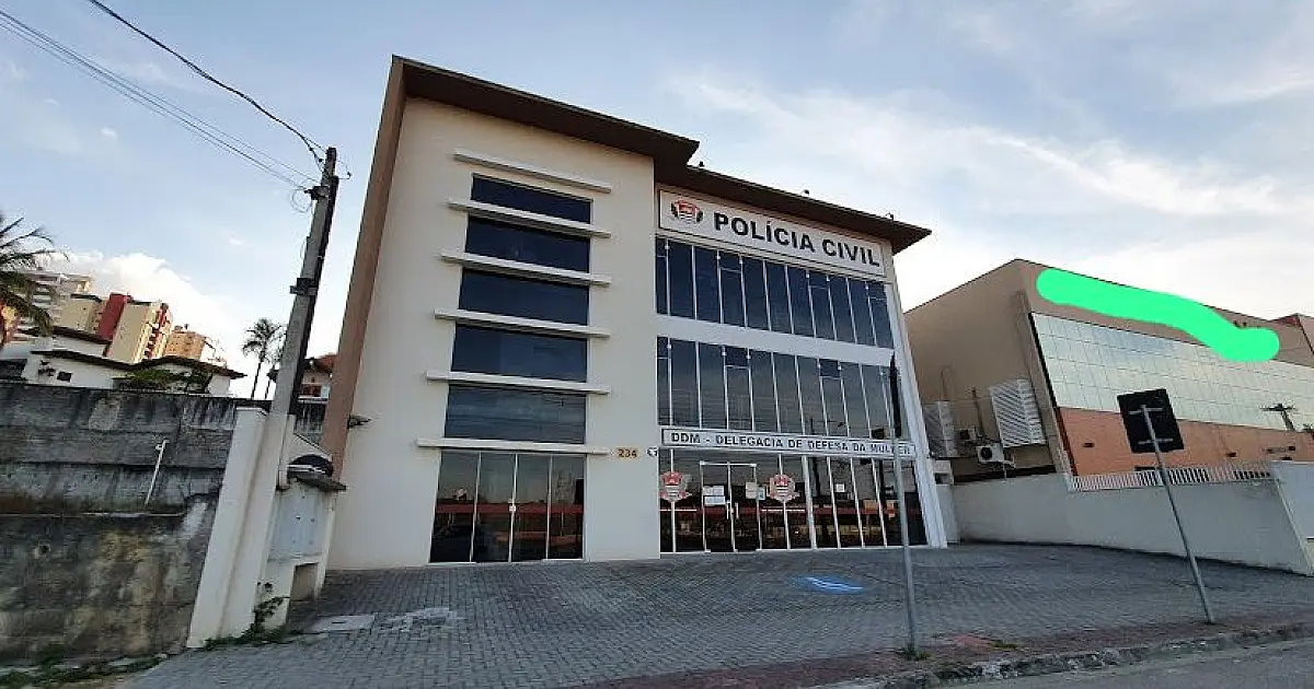 Mulher de 36 anos sofre queimaduras após ser atacada com querosene em São José