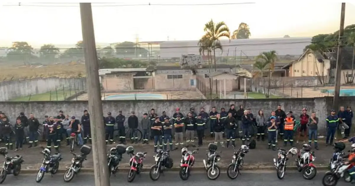 Trabalhadores de terceirizados na Alstom entram em greve após anúncio de 400 demissões em Taubaté