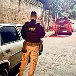 Perseguição iniciada em Jacareí termina com refém resgatado e suspeito preso em Santa Isabel