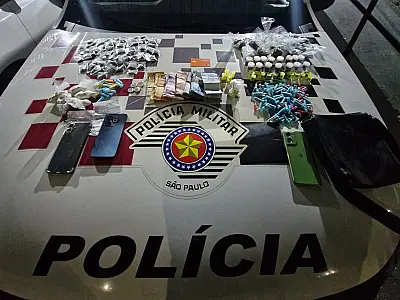 Operação da Força Tática termina com prisão de suspeito e apreensão de mais de 300 porções de drogas em São José