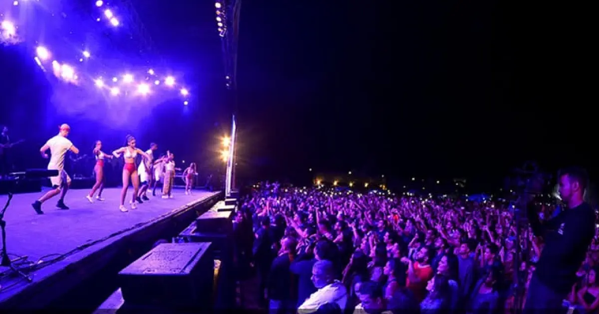 Centro de Taubaté terá show ao vivo para celebrar o Dia dos Namorados