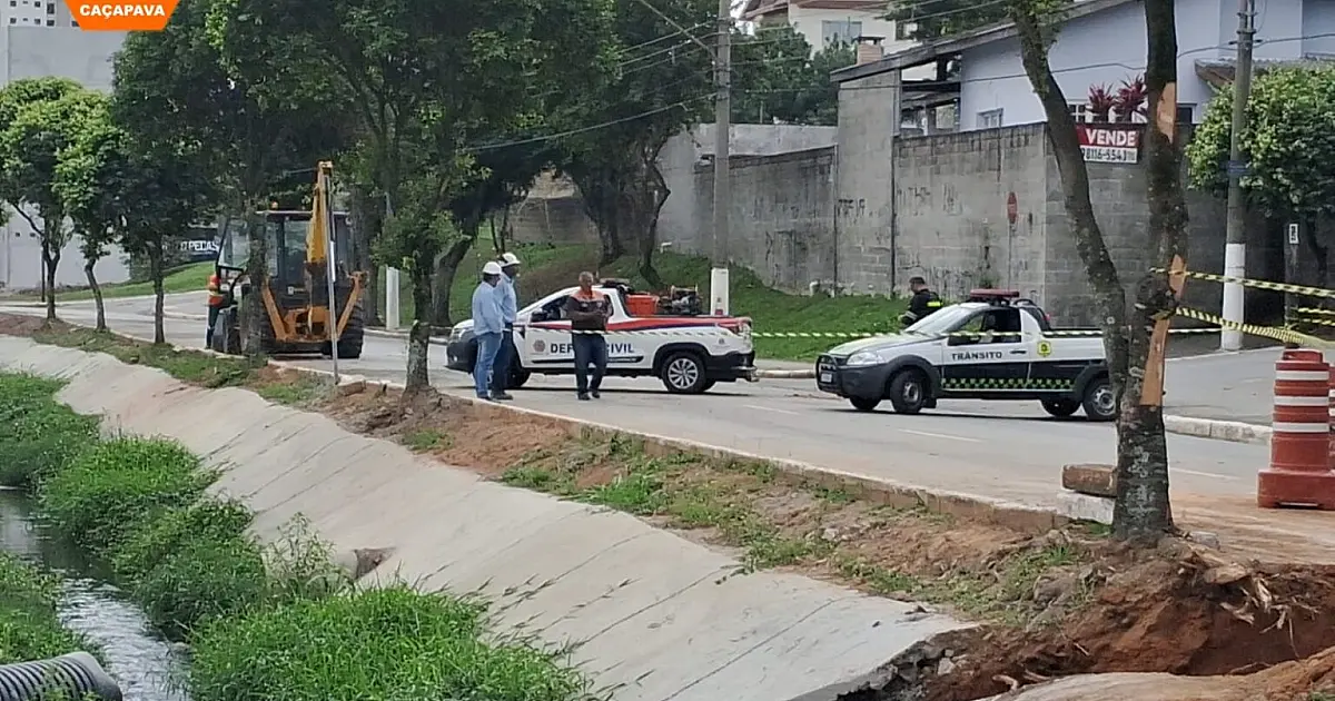 Comgás confirma vazamento de gás na Avenida Brasil em Caçapava após dano em rede