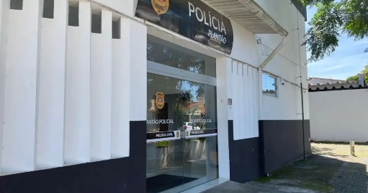 Mandado por homicídio no Rio de Janeiro leva à prisão de homem de 41 anos em Cruzeiro