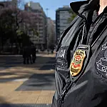 Troca de tiros durante cumprimento de mandado deixa homem ferido em Taubaté