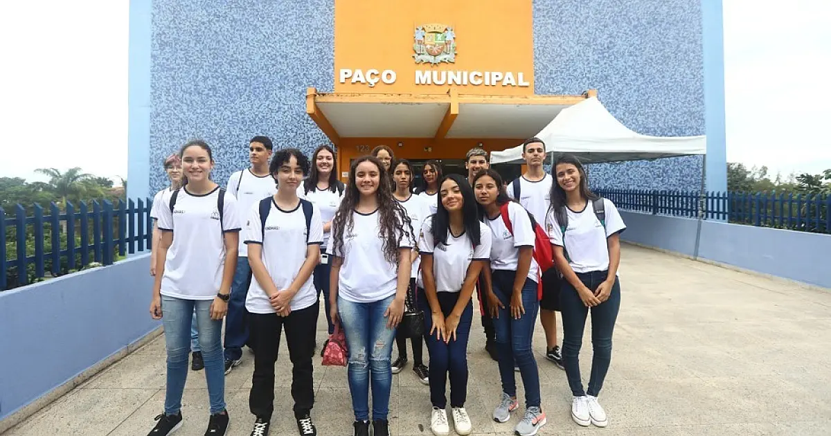 Programa Agente Cidadão abre inscrições com 150 vagas e bolsa de R$ 400 em São José