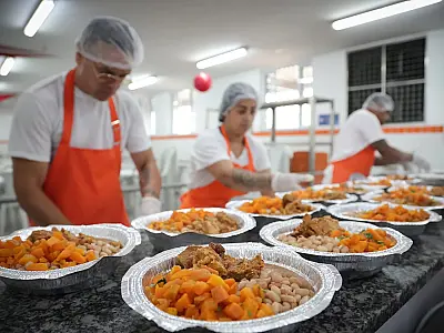 Bom prato altera funcionamento no feriado em três cidades da região.