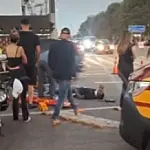 Acidente entre moto e carro deixa homem gravemente ferido em São José