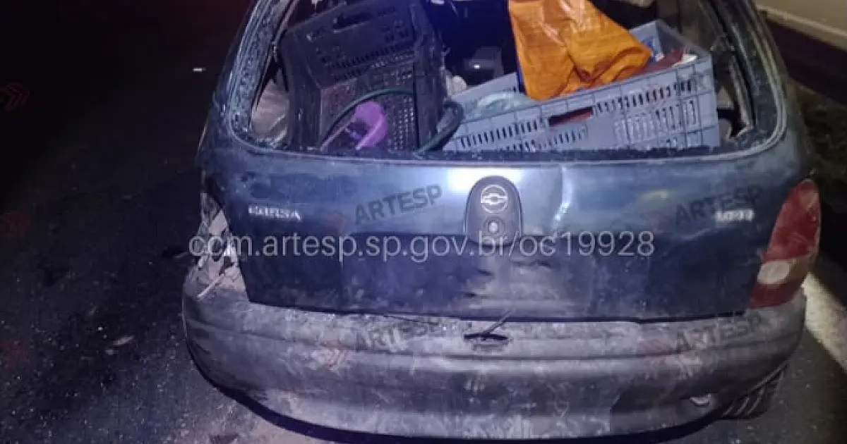 Acidente na Tamoios deixa motociclista morto após sequência de colisões em São José