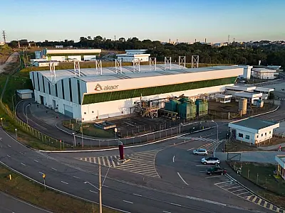 Grupo dos Emirados compra a Akaer de São José.